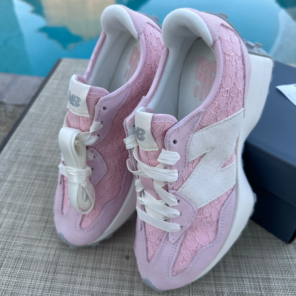 🌸 NEW BALANCE 327 ROSE SUGAR  🌸 - Picture 12 of 13